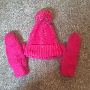 Ivivva hat and mittens!!